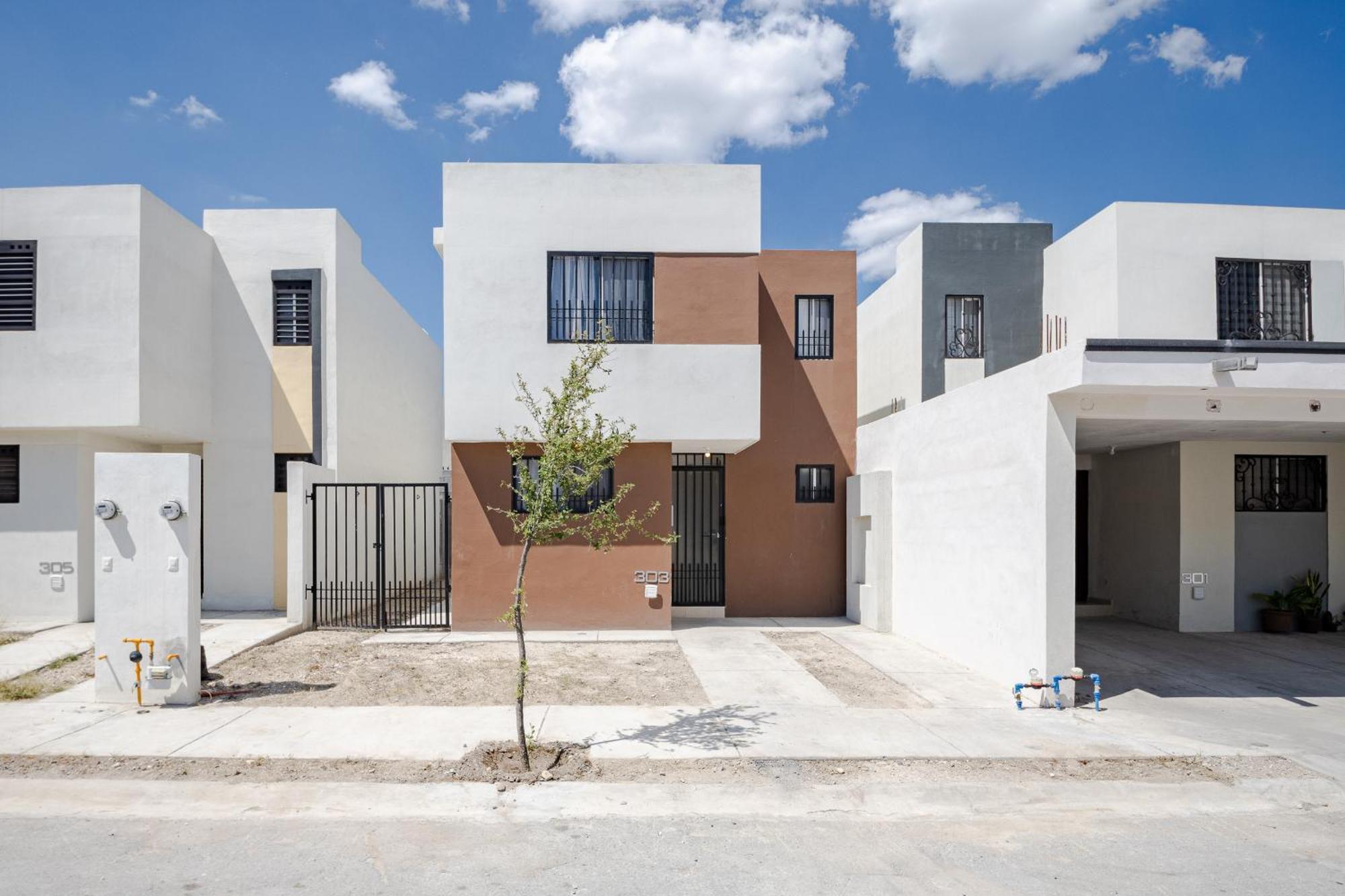 Estrena Casa A Minutos Del Aeropuerto Villa Monterrey Exterior photo