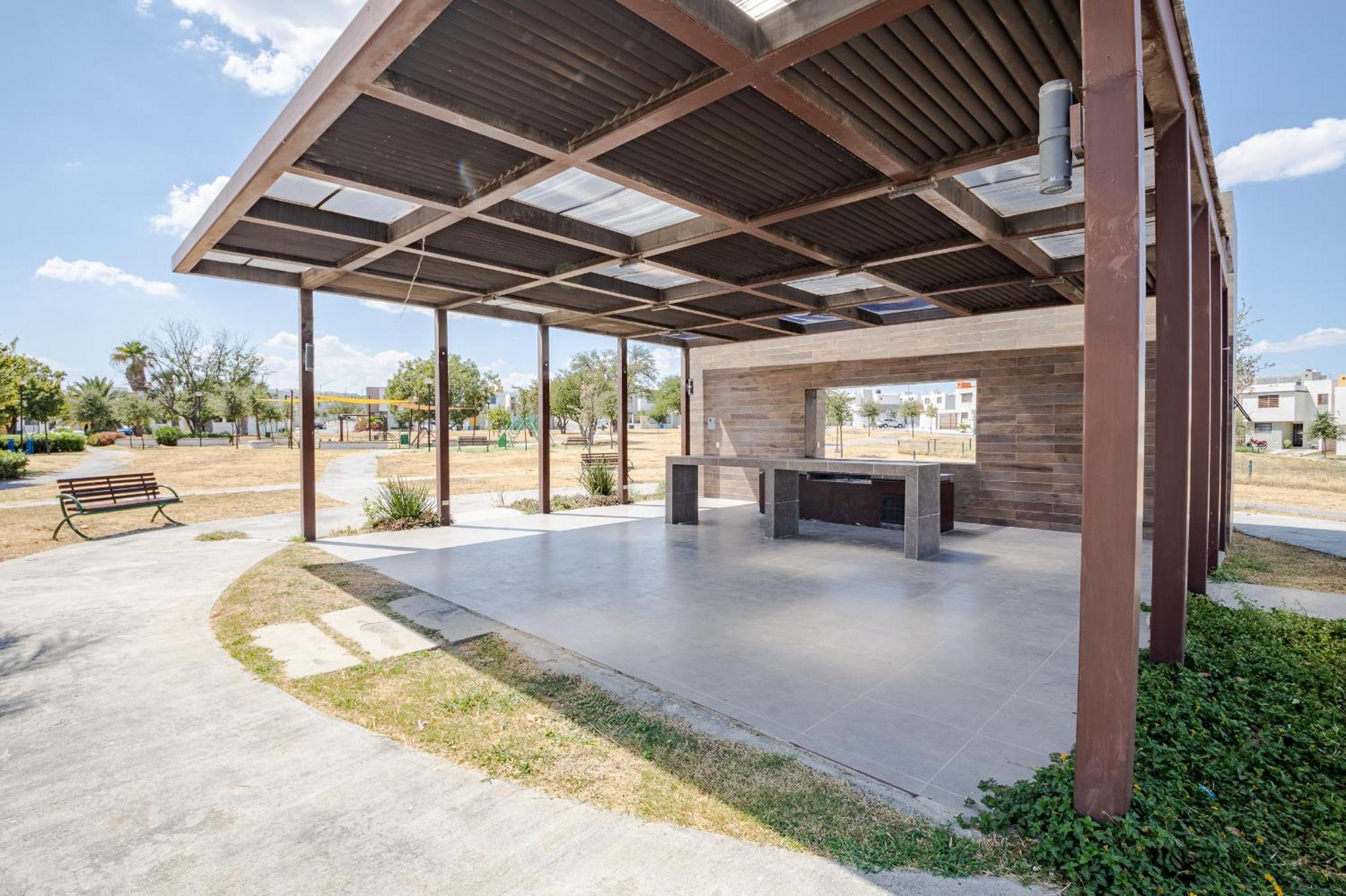 Estrena Casa A Minutos Del Aeropuerto Villa Monterrey Exterior photo